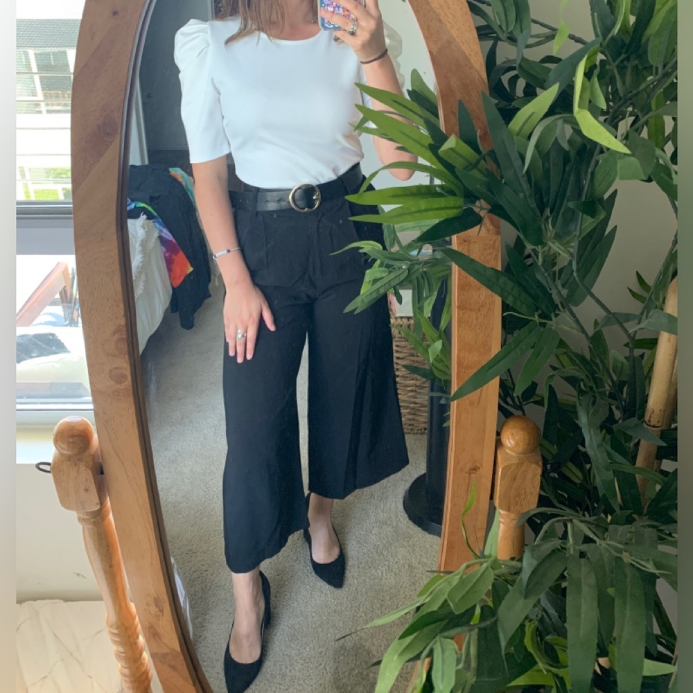 Wide Leg Linen Capri Pants - Black